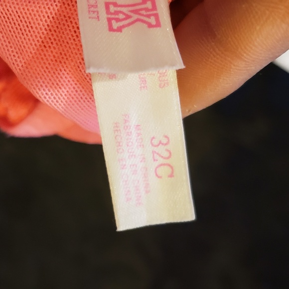 PINK Bra - Picture 3 of 3